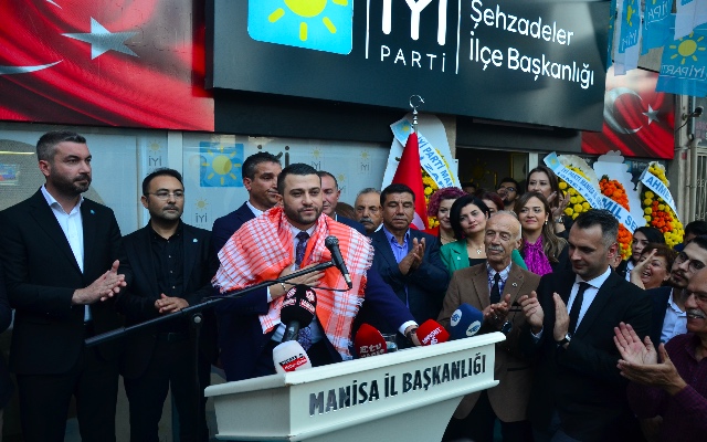 Ahmet Karadağ'dan Görkemli Başlangıç