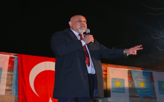 İYİ Partili Gürhan Özcan şehri karış karış geziyor 