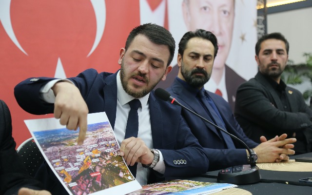 YUNUSEMRE’DE AÇILIŞ TARTIŞMASI: DURMAZ’DAN ELEŞTIRILER